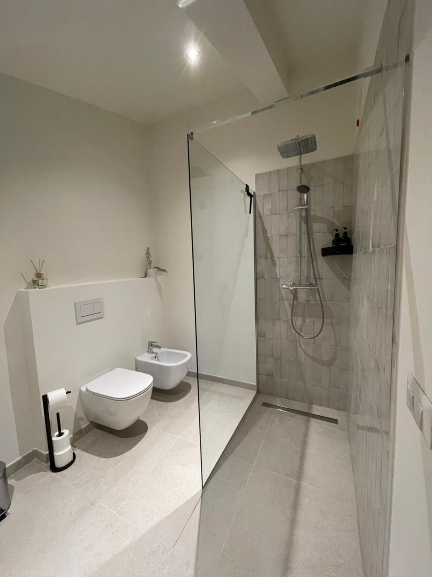 Villa D'Alba Guest House Civenna Екстер'єр фото