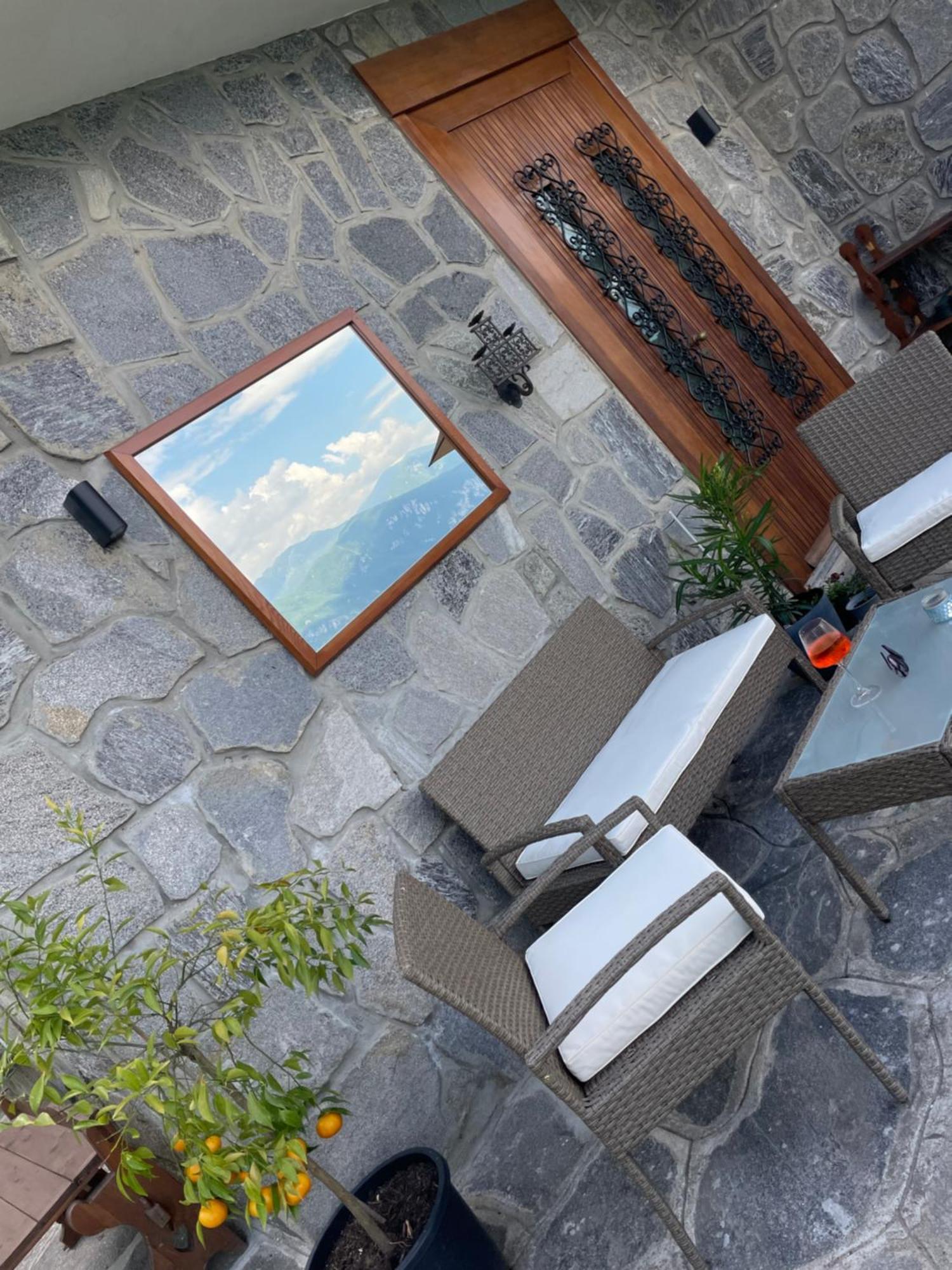 Villa D'Alba Guest House Civenna Екстер'єр фото